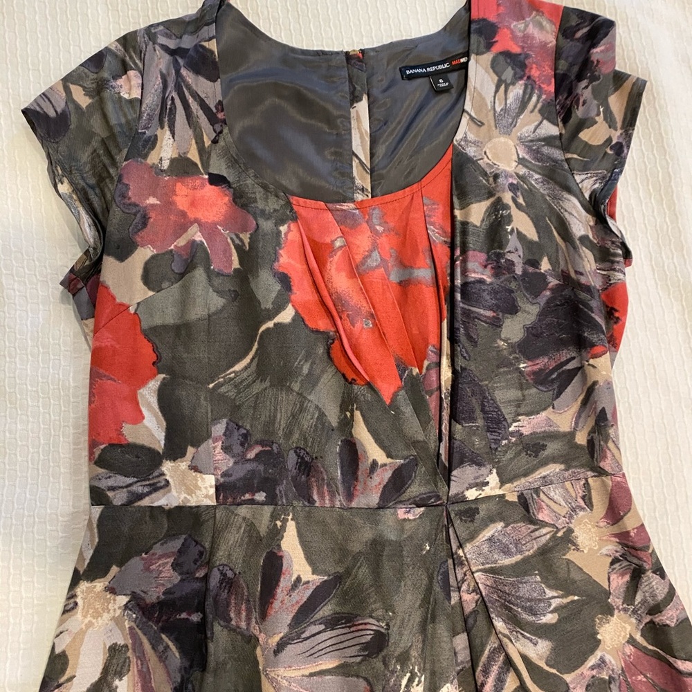 Banana republic dress - Picture 2 of 12